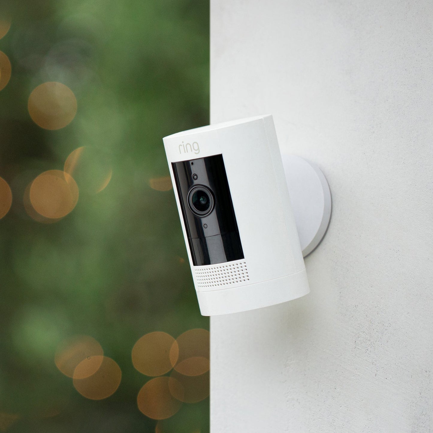 Ring Outdoor Camera - Stick Up Cam